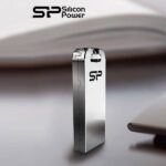 فلش Silicon Power مدل T03 ظرفیت 32 گیگابایت
